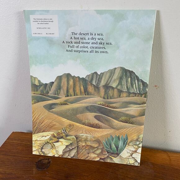 Vintage 1997 Welcome To The Sea Of Sand Paperback Book - Picture 6 of 7